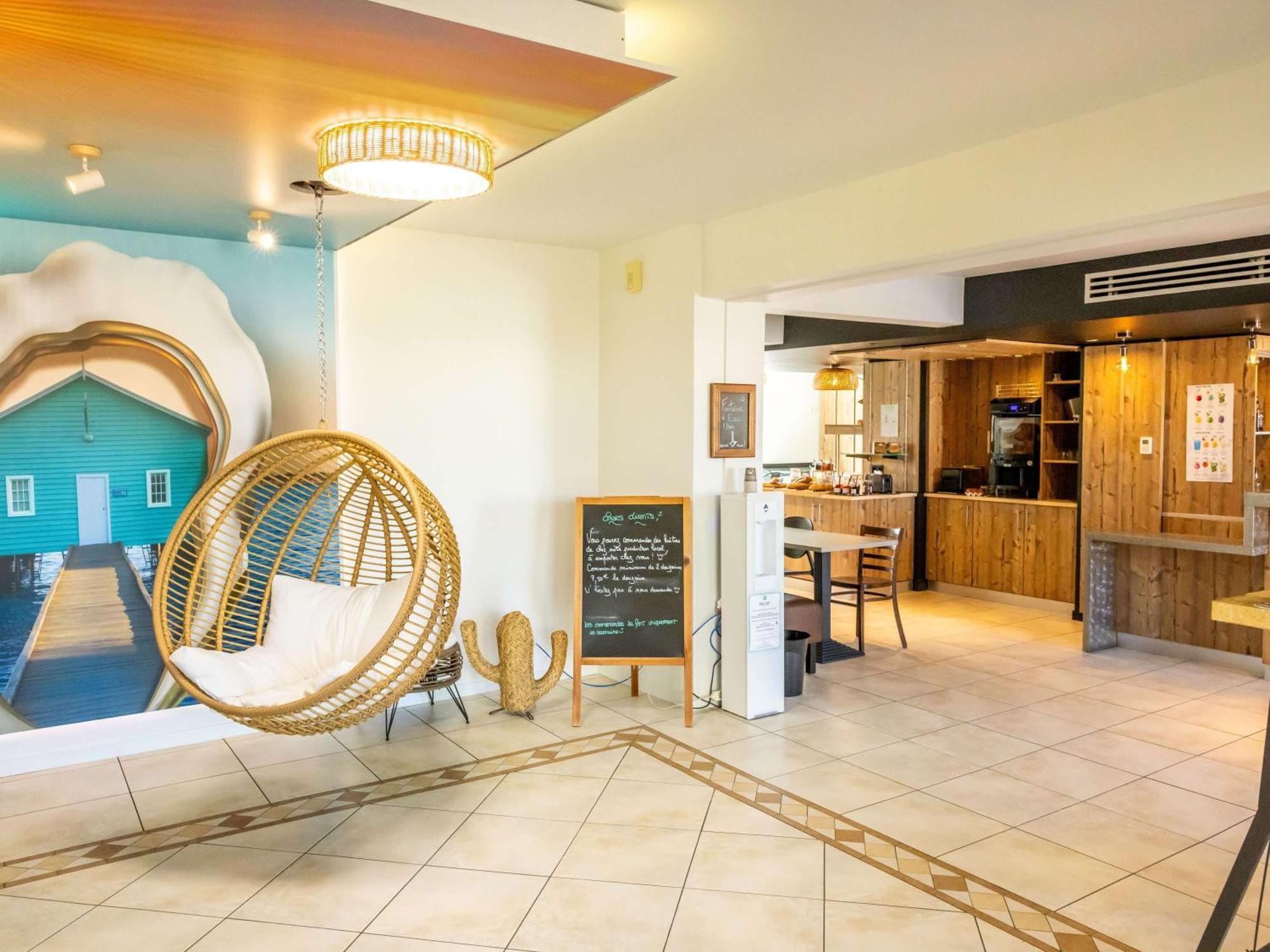 Ibis Styles Marennes D'Oleron Hotel Exterior photo